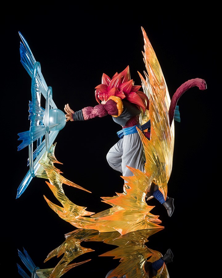 ドッカンバトル7周年記念 フィギュアーツzero シリーズに 超サイヤ人4ゴジータ が登場 公式 ドラゴンボールオフィシャルサイト