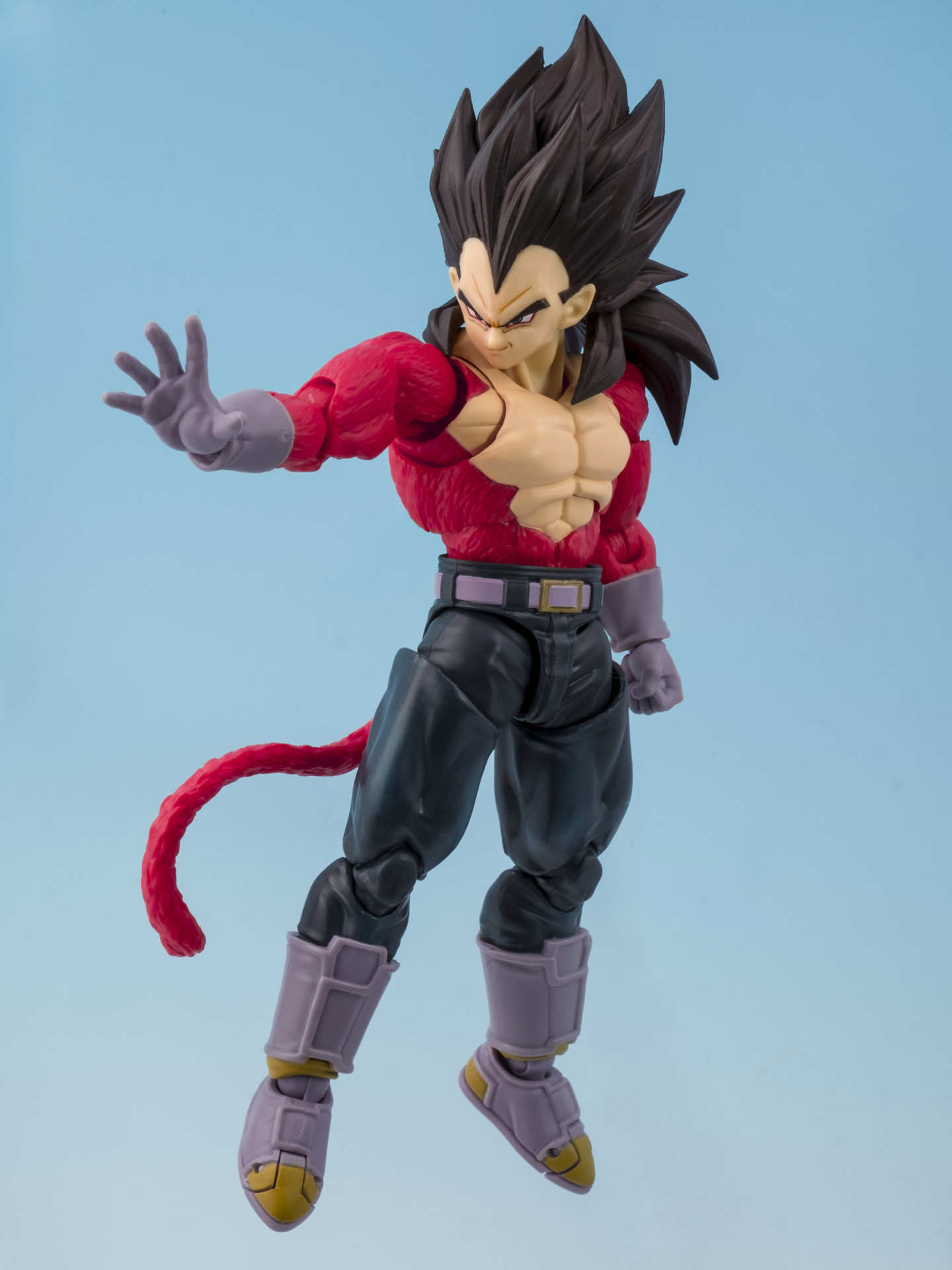 S.H.Figuarts スーパーサイヤ人4 ベジータ」撮りおろし画像大公開 