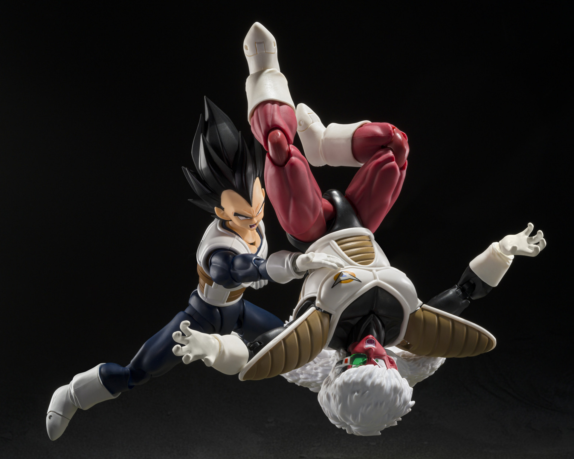 ドラゴンボールZ』より、「ベジータ-旧戦闘服-」S.H.Figuarts が登場 