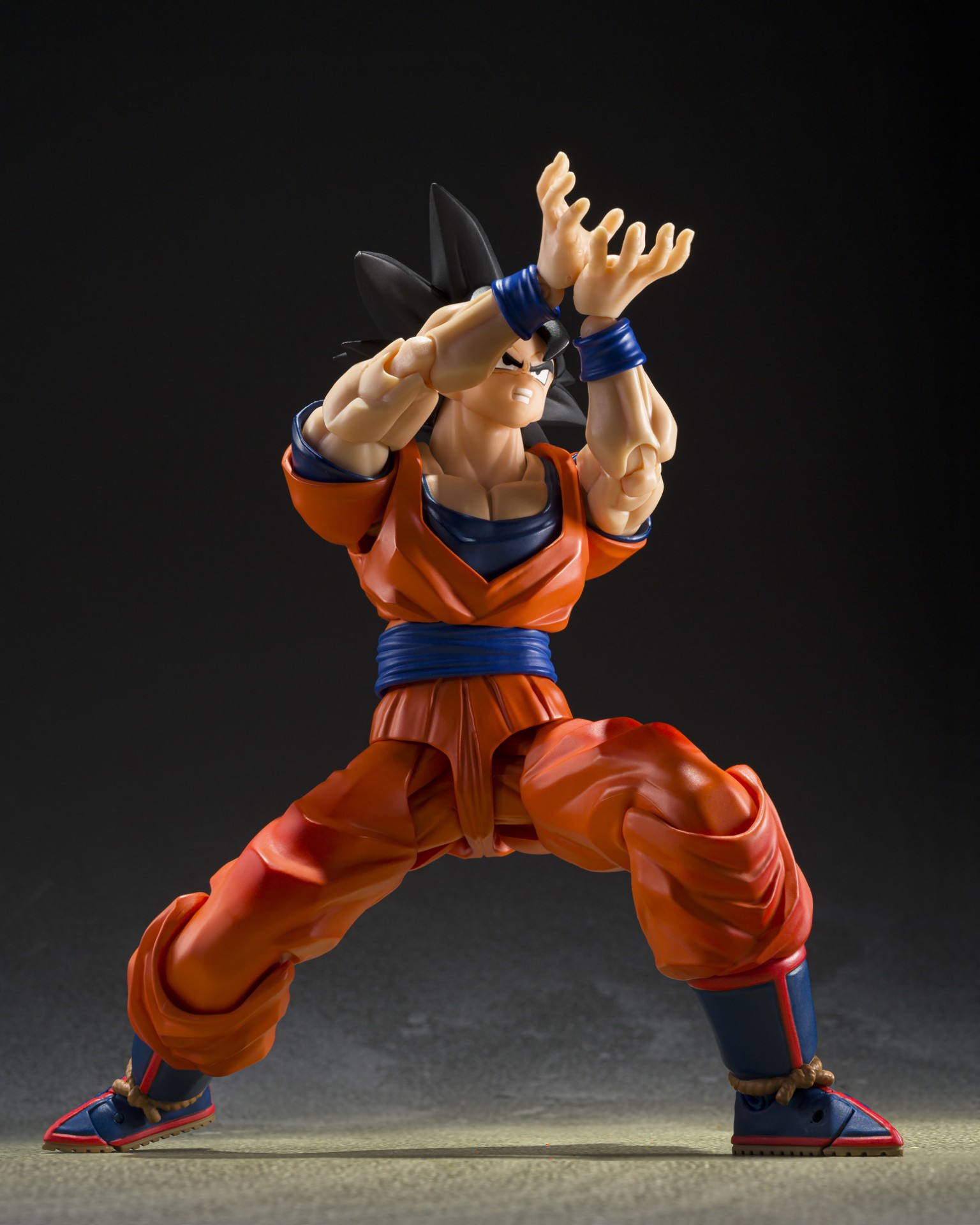 孫悟空〈心優しきサイヤ人〉」がS.H.Figuartsに登場！]｜ 【公式 