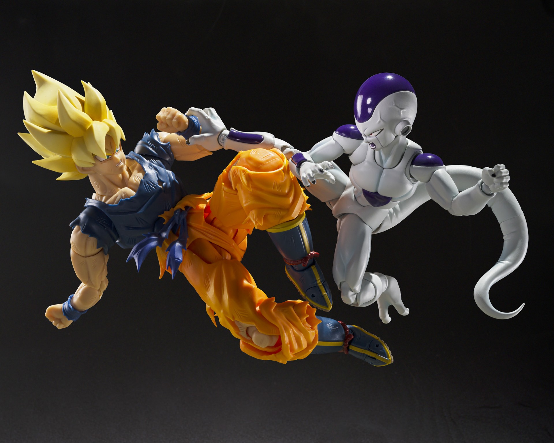 ドラゴンボールZ』より「フリーザ 第四形態〈底知れぬ宇宙一の力〉」が 